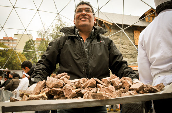 La felicidad de brindar chocolate - San Carlos de Bariloche