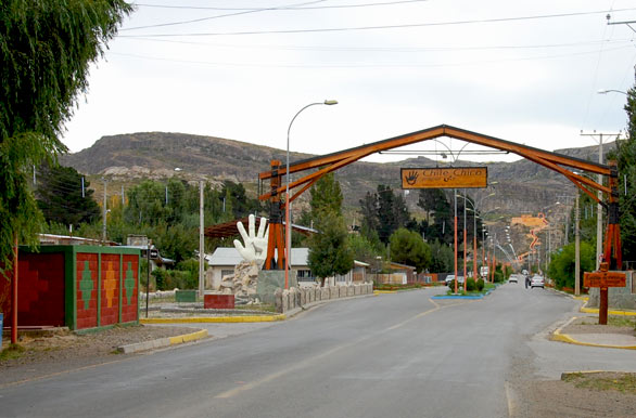 Portal de la ciudad - Chile Chico / Lago G. Carrera