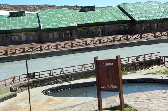 Laguna Los Callos, Villa Termal - Copahue