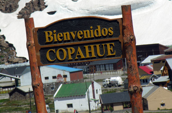 Bienvenidos a las Termas - Copahue