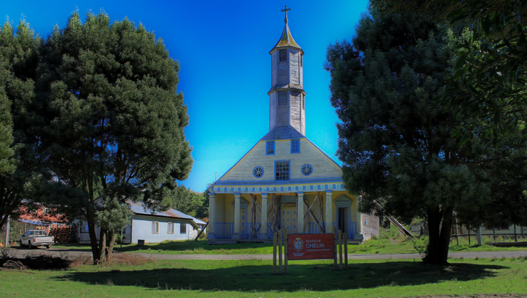 Iglesia de Cheln
