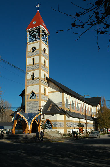 Iglesia Nuestra Saora de las Nieves - Junn de los Andes