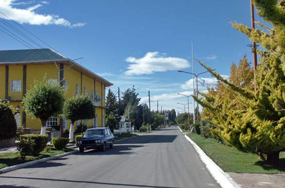 Calma sobre el barrio - Los Antiguos, 