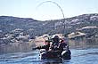 Pescando en el lago Tres