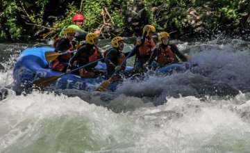 A Rafting Classic: the Trancura River 