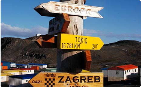 Bases and Stations in Anctartica