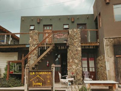 Albergues/Hostels Guanaca Lodge