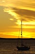 Amarrado en el atardecer - Photo: Palmiro Bedeschi
