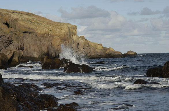Mar y rocas - Puerto Deseado