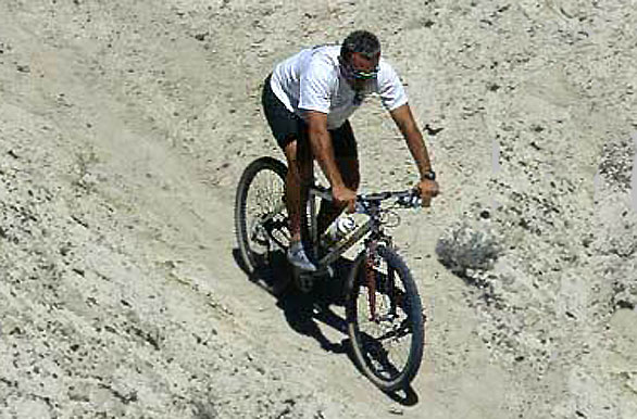 Mountain bike en cerro Avanzado - Puerto Madryn