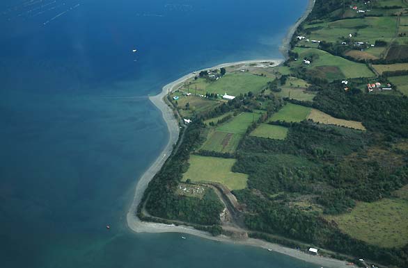 Vista de Puerto Montt desde el aire - Puerto Montt