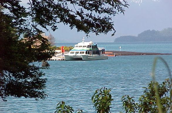Catamarn en el Lago de Todos los Santos - Puerto Varas