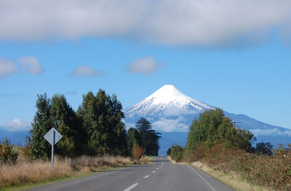 Ruta 925 y volcn Osorno - Puerto Varas