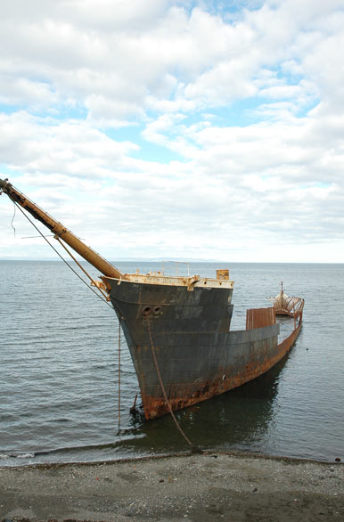 Restos de la fragata Lord Lonsdale - Punta Arenas