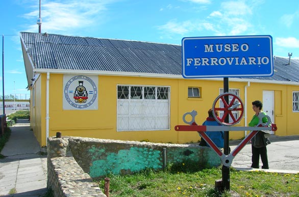 Exteriores del Museo Ferroviario - Ro Gallegos