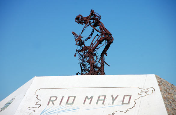 Monumento al esquilador - Ro Mayo