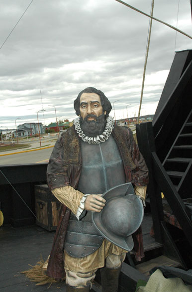 Fernando de Magallanes - San Julin