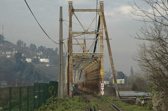 Puente ferroviario sobre el Ro Cautn - Temuco