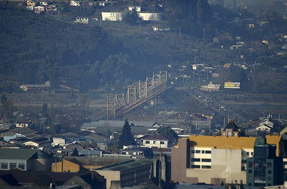 Vista de los puentes sobre el Ro Cautn - Temuco