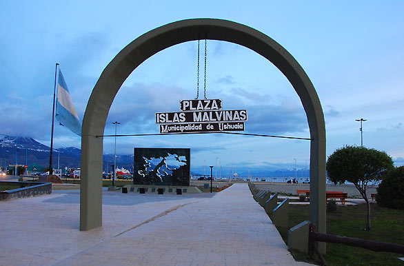 Plaza Islas Malvinas - Ushuaia