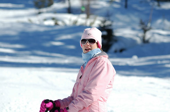 Esquiadora de rosa, Cerro Bayo - Villa La Angostura