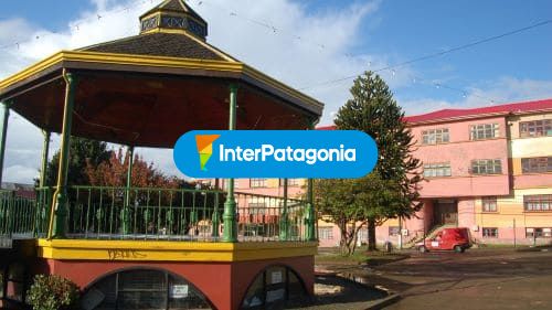 Glorieta en la plaza
