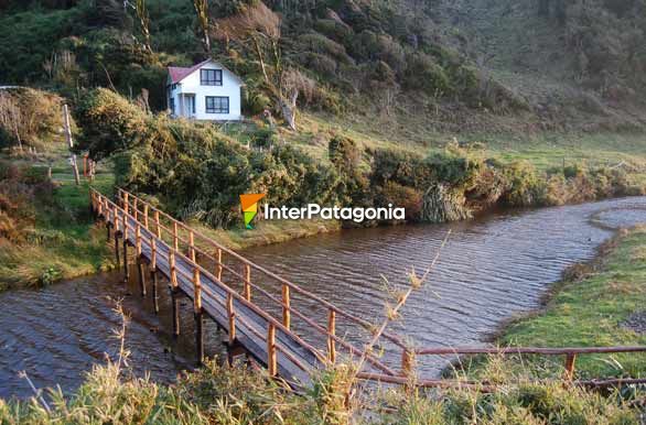 A orillas del mar, Baha de Puihuil - Ancud