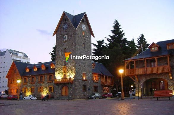 First lights at night in Bariloche - San Carlos de Bariloche