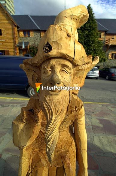 Wooden sculpture - San Carlos de Bariloche