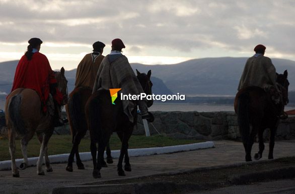 Desfile del 25 de Mayo - San Carlos de Bariloche