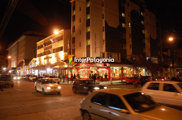 Bariloche nocturna - San Carlos de Bariloche