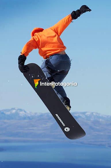 Pirouettes in the trails of Mount Catedral - San Carlos de Bariloche