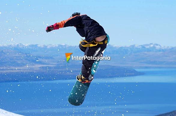 Acrobacias en las pistas del Catedral - San Carlos de Bariloche