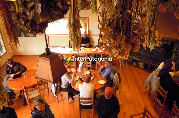 Restaurante en Caleta Gonzalo - Chaitn / Futaleuf