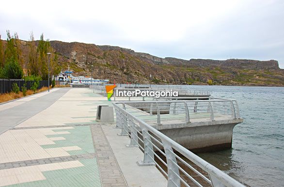 Nueva costanera - Chile Chico / Lago G. Carrera