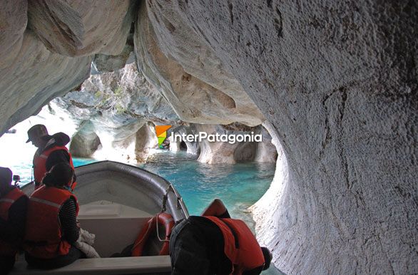 Navegando el tunel - Chile Chico / Lago G. Carrera