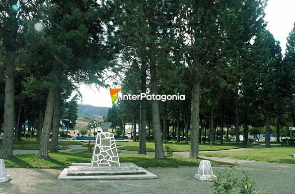 Plaza del pueblo - Cochrane