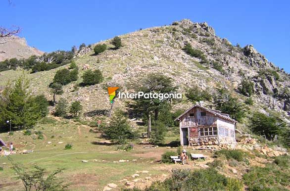 Refugio del cerro Piltriquitrn - El Bolsn