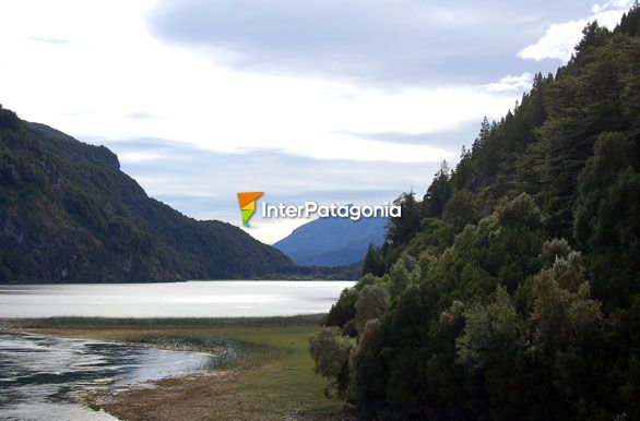 The Arrayanes River - El Bolsn