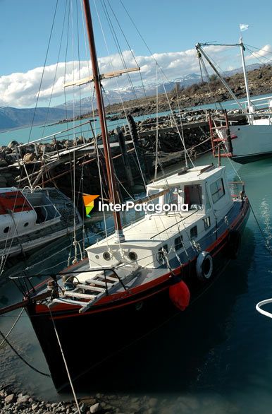 Puerto Bandera - El Calafate