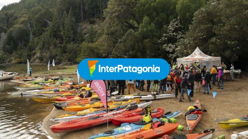 Encuentro de kayaks