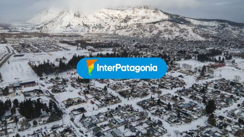 Esquel en invierno aérea