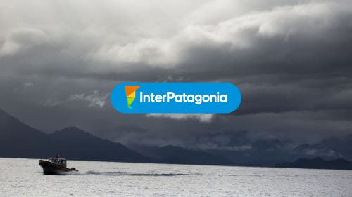 Navegando por el lago