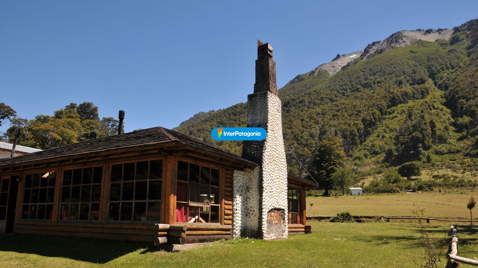 Hoster�a en Huechulafquen - Jun�n de los Andes
