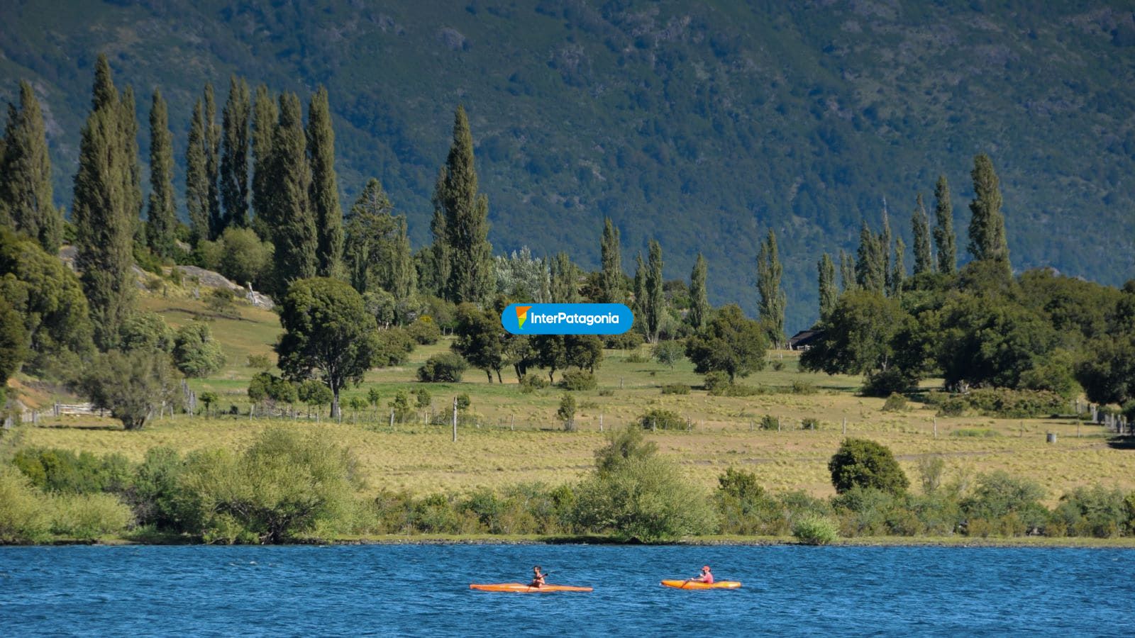 Kayak por el lago - Jun�n de los Andes