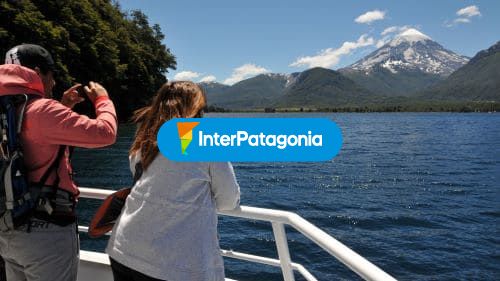 Navegando frente al Lanín