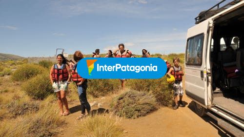 Preparados para hacer rafting