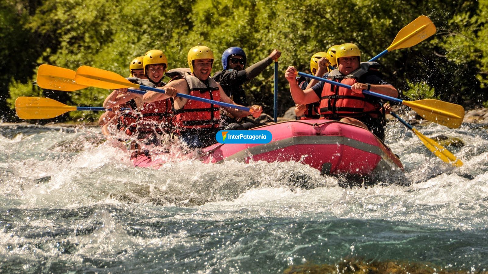 Rafting en el rio - Jun�n de los Andes
