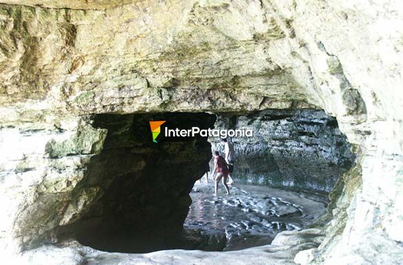 Gruta abierta - Las Grutas / San Antonio Oeste