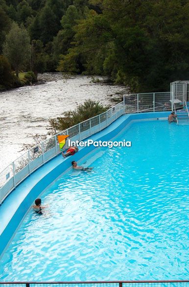 Piscina exterior Termas Aguas Calientes - Osorno